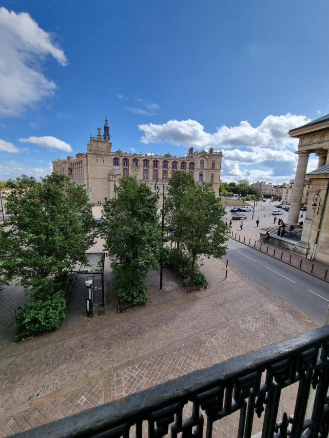 Face Chateau St Germain En Laye, Appartement 4 A 6 Personnes, 23 Min De Paris Champs-Elysees Saint-Germain-en-Laye Esterno foto