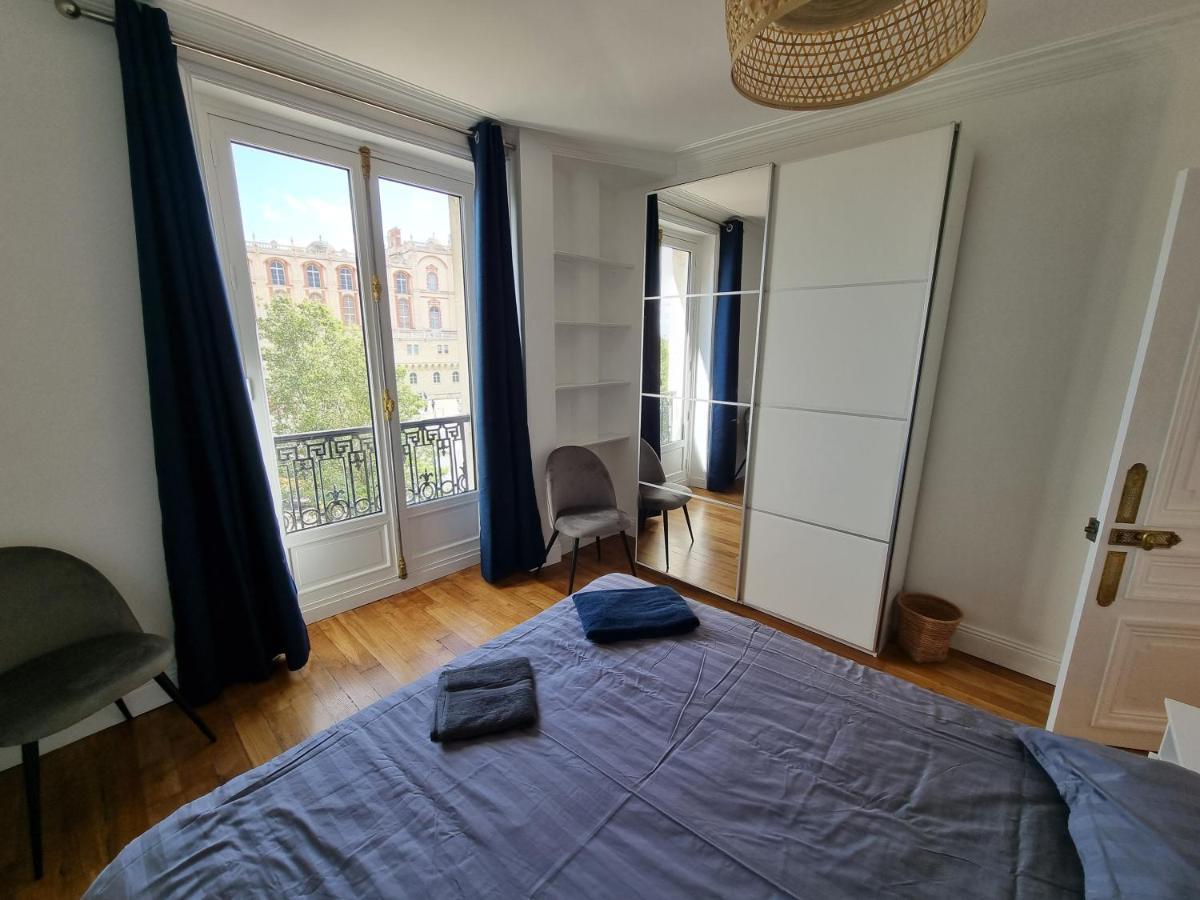 Face Chateau St Germain En Laye, Appartement 4 A 6 Personnes, 23 Min De Paris Champs-Elysees Saint-Germain-en-Laye Esterno foto