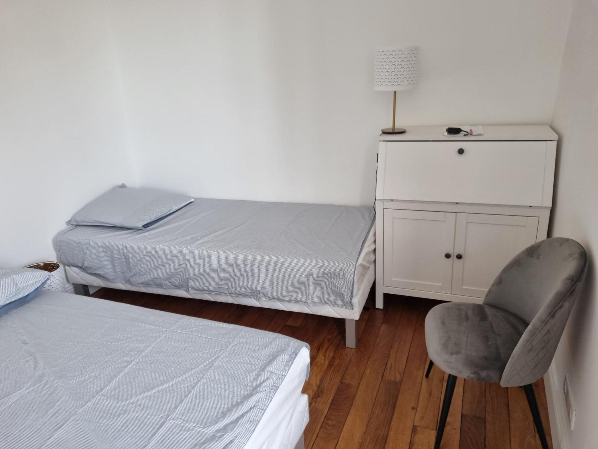 Face Chateau St Germain En Laye, Appartement 4 A 6 Personnes, 23 Min De Paris Champs-Elysees Saint-Germain-en-Laye Esterno foto