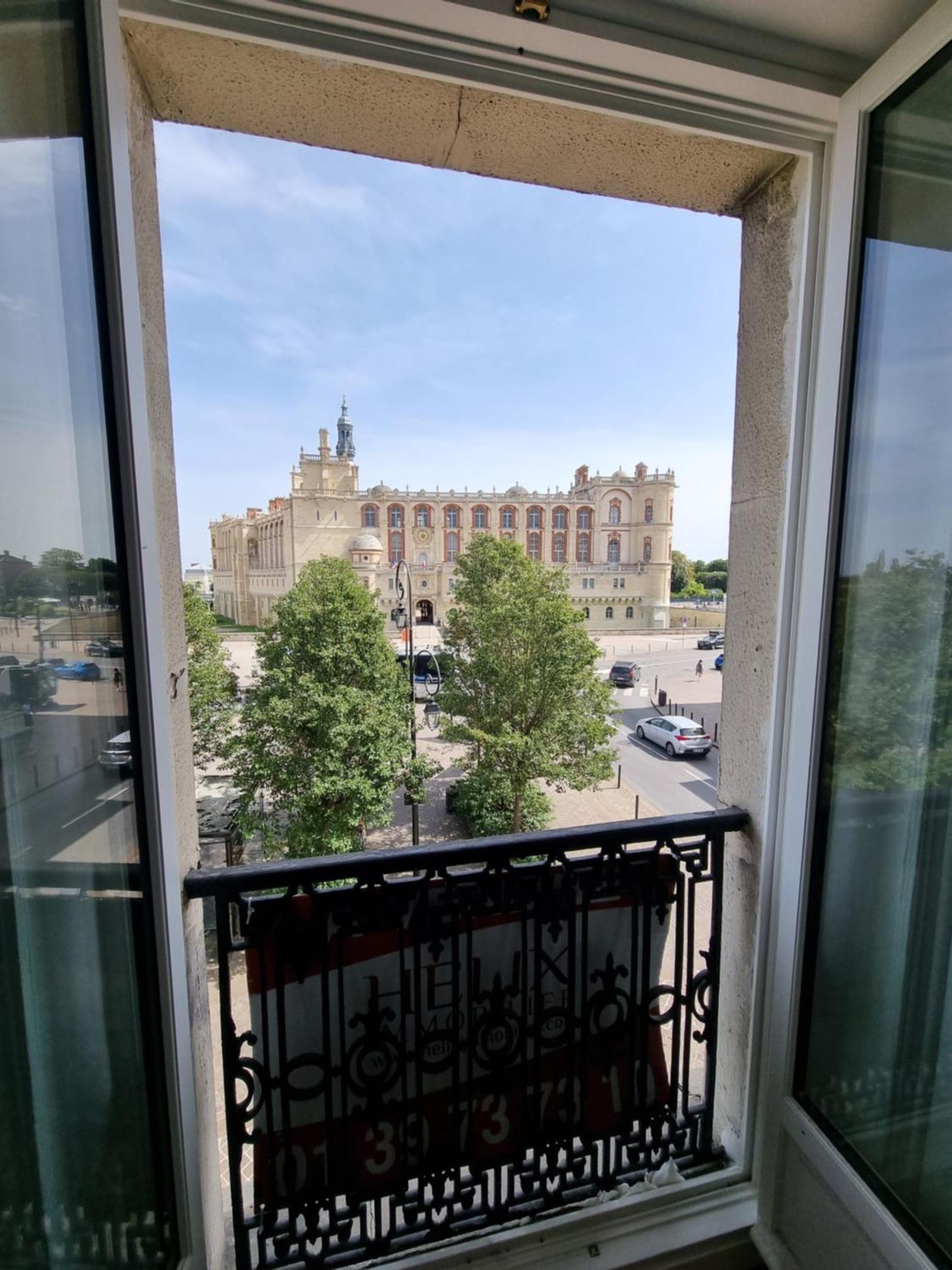 Face Chateau St Germain En Laye, Appartement 4 A 6 Personnes, 23 Min De Paris Champs-Elysees Saint-Germain-en-Laye Esterno foto